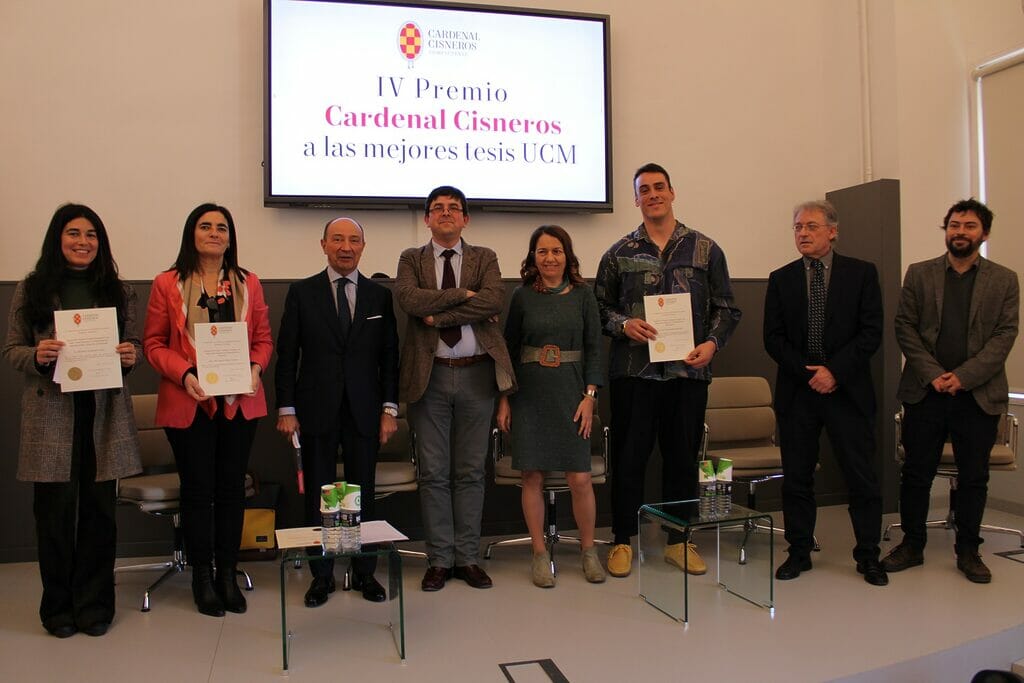 premios tesis CES cardenal Cisneros