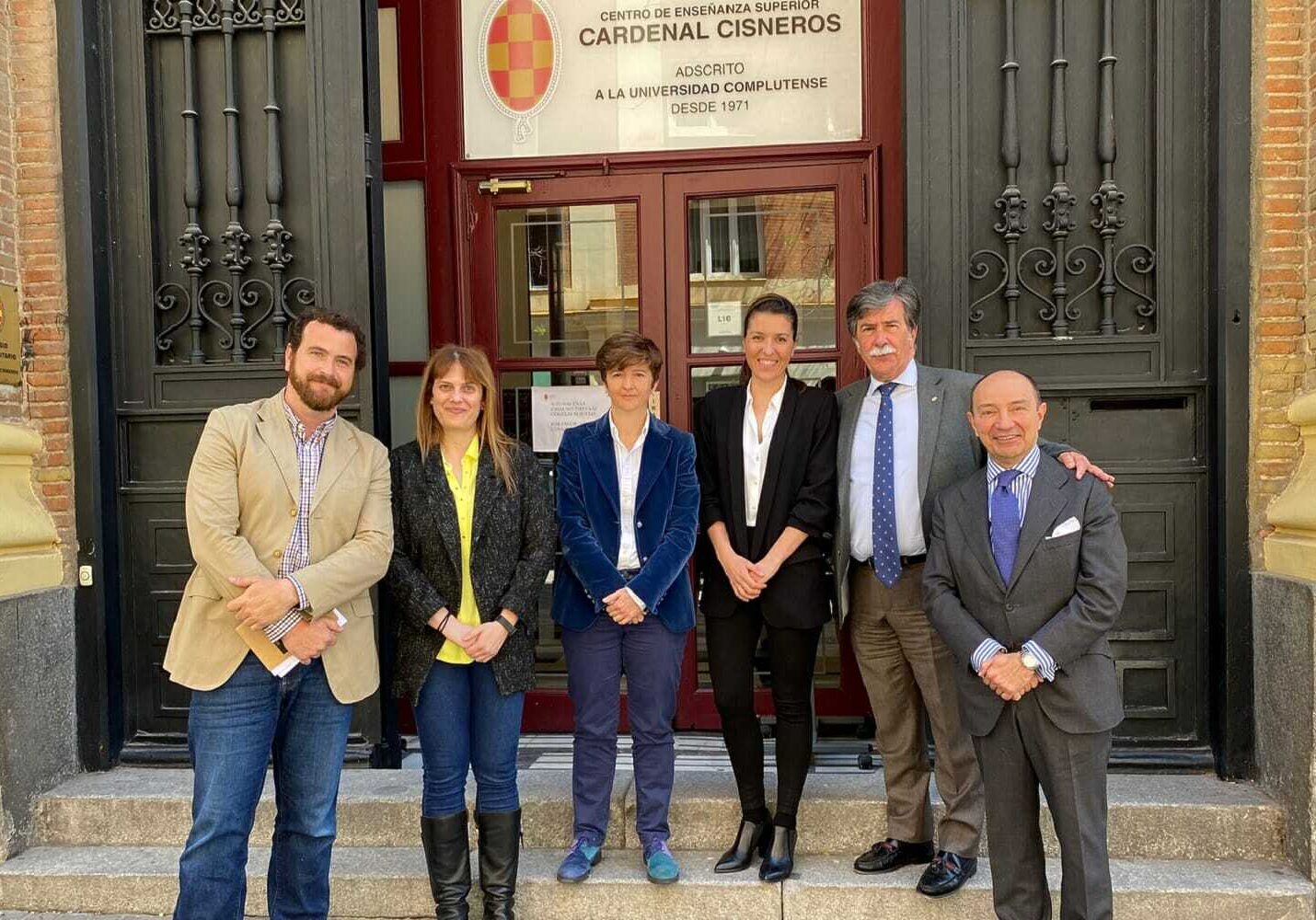 Mesa-redonda-CES-Cardenal-Cisneros