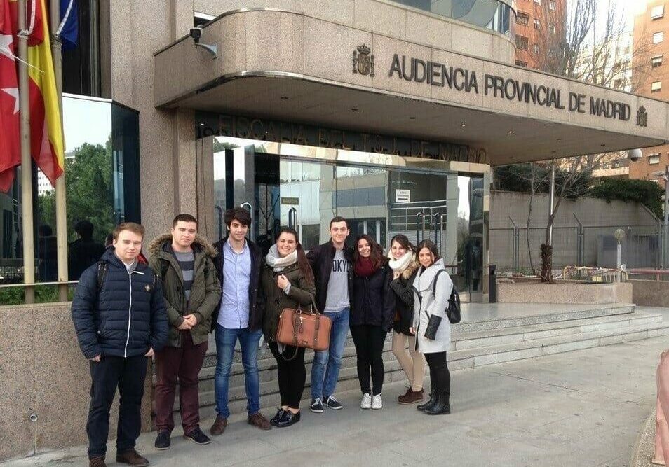 alumnos-derecho